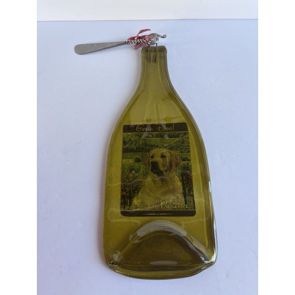 California Good Dog Labrador Reserve Slumped Wine Bottle Wall Dog Décor